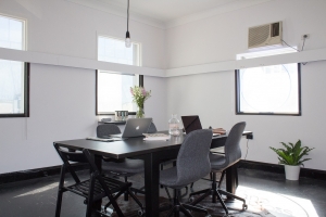 Why Should You Hire a Professional to Refurbish Your Office?